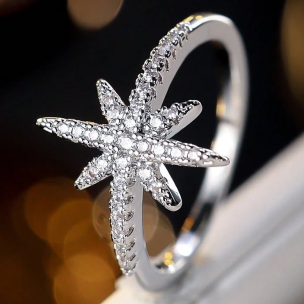 Cubic Zirconia Silver Starburst Ring